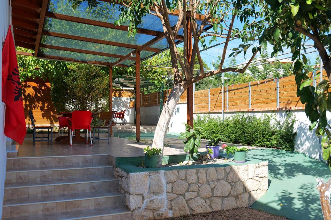 Stela Gjestgiverier Ksamil